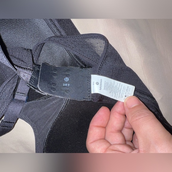 Lululemon bras size 36B black - Picture 3 of 4